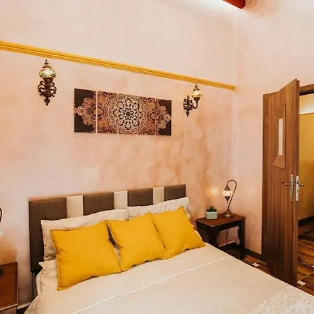 Shahrazad Apartment *