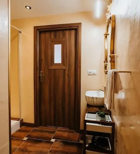 Shahrazad Apartmán *